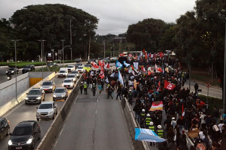 Boletim sobre as greves estudantis no estado de São Paulo - Nº4